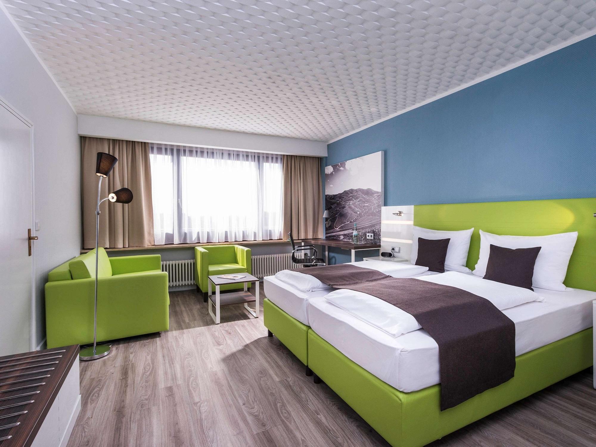 ibis Styles Offenburg City Exterior foto